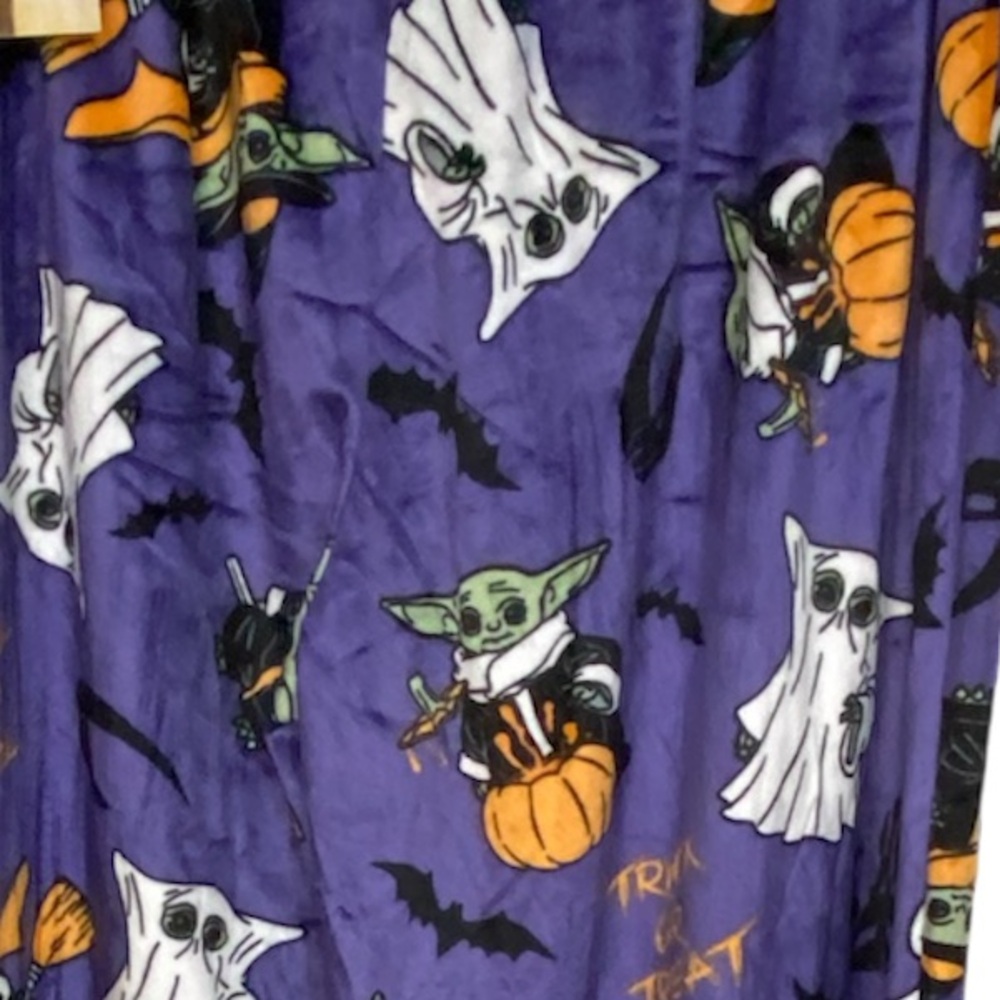 STAR WARS  Halloween Mandalorian Sleep Lounge Pants Costume Women’s Size XL - Picture 6 of 6